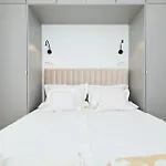 Beloc House Island Apartment *