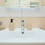 Beloc House Island Apartman *