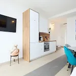 Beloc House Island Apartment