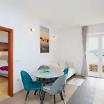 Beloc House Island