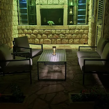 Apartment Beloc House Island *