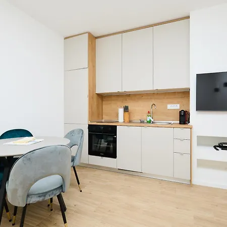 Apartment Beloc House Island