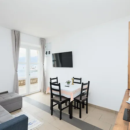 Beloc House Island Apartment *