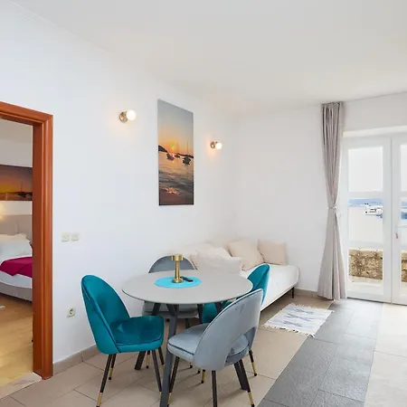 Beloc House Island